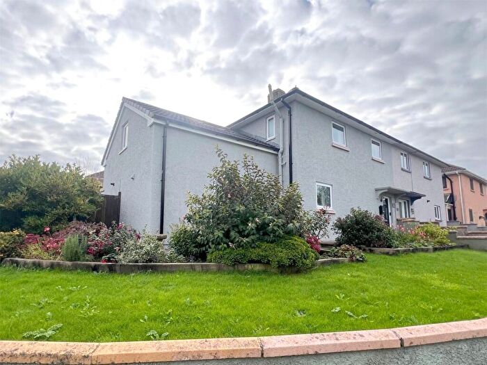 3 Bedroom Semi-Detached House For Sale In Hammond Avenue, Haverfordwest, Dyfed, SA61