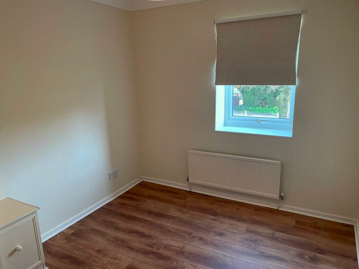 2 Bedroom Apartment To Rent In Green Hall Mews, Wilmslow, Cheshire, SK9