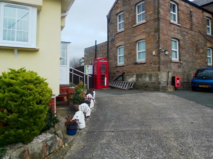 1 Bedroom Flat To Rent In Vicarage Park, Coast Road, Ffynnongroyw, Flintshire, CH8