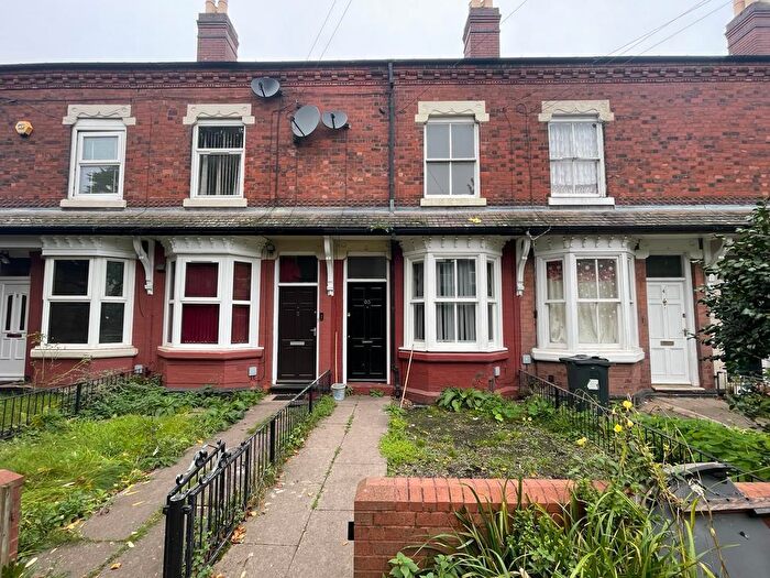 3 Bedroom Terraced House To Rent In Factory Road, Hockley, Birmingham, B18