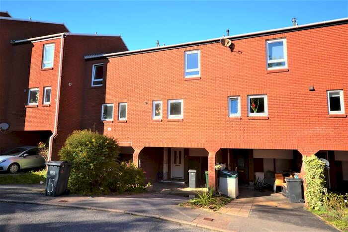 3 Bedroom Terraced House To Rent In Jephson Close, Eastbourne, BN20