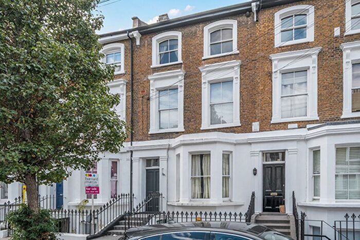 1 Bedroom Flat For Sale In Overstone Road, London, W6