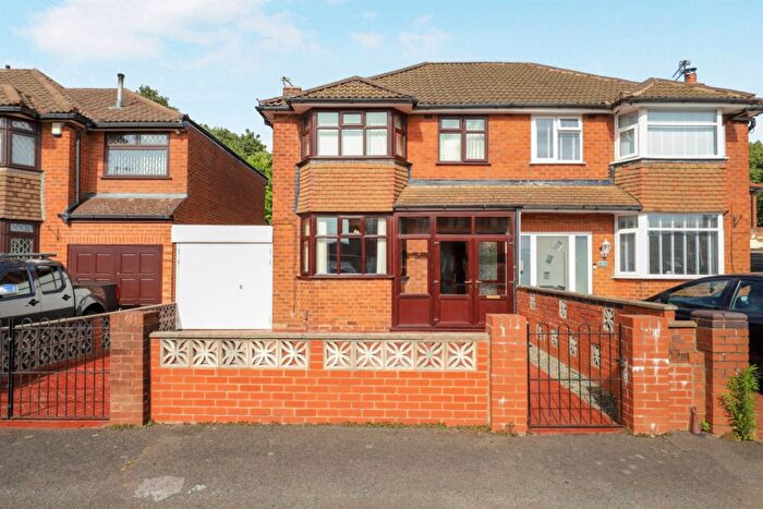 3 Bedroom Semi-Detached House For Sale In Georgina Avenue, Coseley, Bilston, WV14