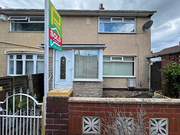 2 Bedroom End Of Terrace House To Rent In Rydal, Gateshead, NE10