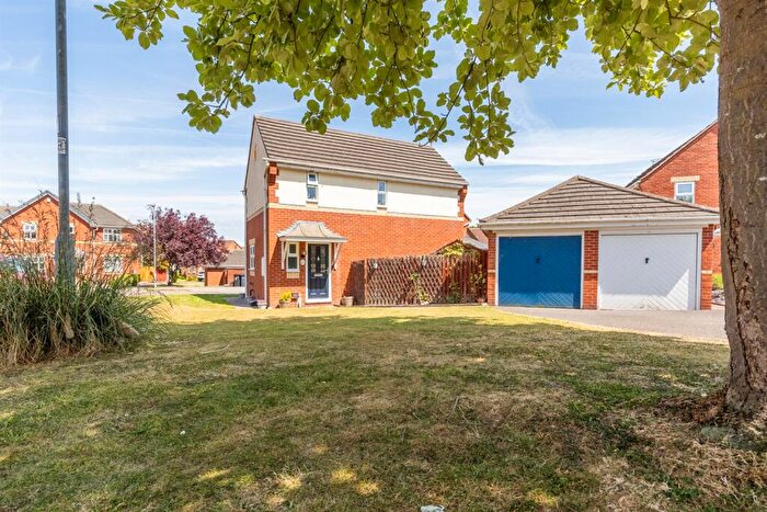 3 Bedroom Detached House For Sale In Manna Drive, Elton, Chester, CH2