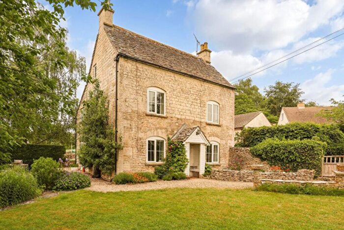 4 Bedroom Cottage For Sale In Chapel Lane, Minchinhampton, Stroud, GL6