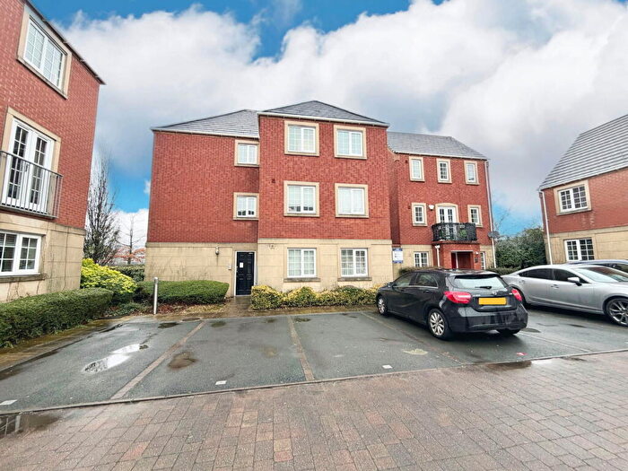 2 Bedroom Apartment For Sale In Madison Avenue, Brierley Hill, DY5