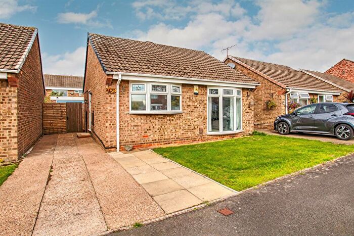 2 Bedroom Detached Bungalow For Sale In Dunvegan Close, Stenson Fields, Derby, DE24