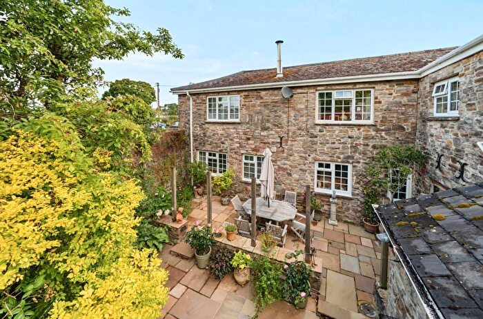 3 Bedroom Semi Detached House For Sale In Briton Street, Bampton, Tiverton, EX16