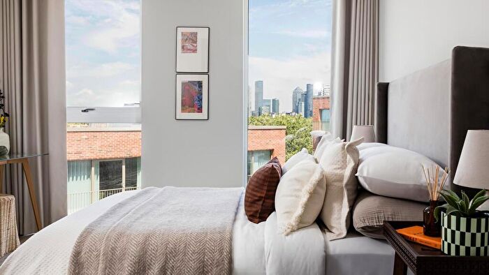 1 Bedroom Flat For Sale In George Street, Wood Wharf, E14