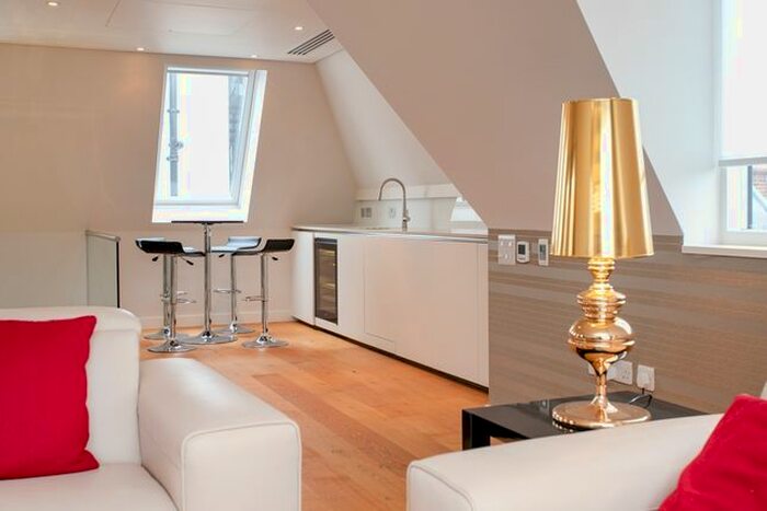 4 Bedroom Flat To Rent In Great Peter Street, London, SW1P