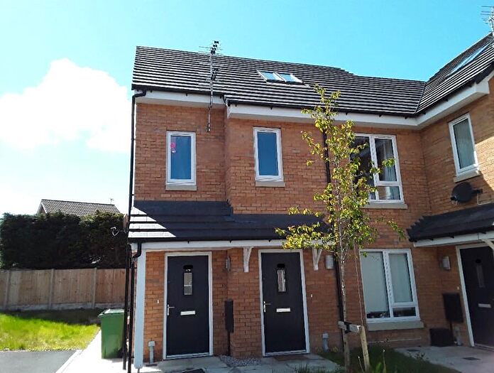 2 Bedroom Flat To Rent In Millhouse Mews, CH46