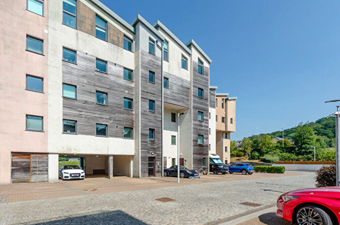 3 Bedroom Apartment For Sale In Doc Fictoria, Caernarfon, Gwynedd, LL55