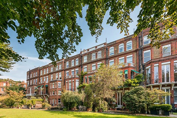 2 Bedroom Flat To Rent In Cresswell Gardens, Kensington, London, SW5