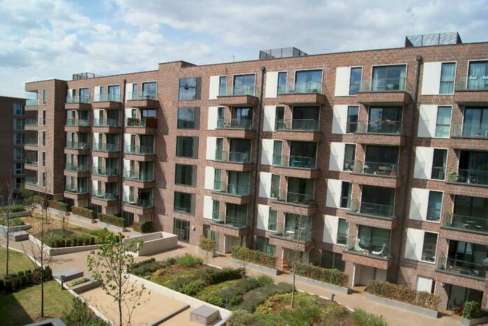 2 Bedroom Flat To Rent In Agnes George Walk, London, E16
