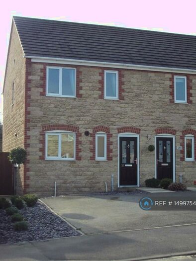 3 Bedroom Semi-Detached House To Rent In Cropton Road, Royston, Barnsley, S71