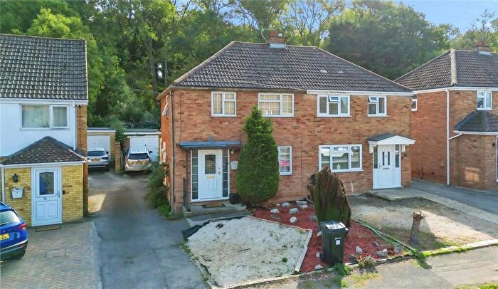 2 Bedroom Semi-Detached House For Sale In Woodside Way, Reading, Berkshire, RG2