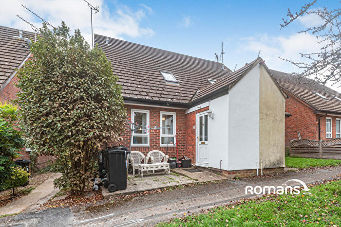 1 Bedroom House To Rent In Beaconsfield Way, Earley, Reading, RG6