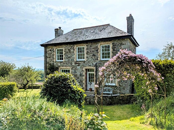 3 Bedroom Detached House For Sale In Liskeard, Cornwall, PL14