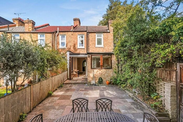 2 Bedroom End Of Terrace House For Sale In Meadow Road, Wimbledon, SW19