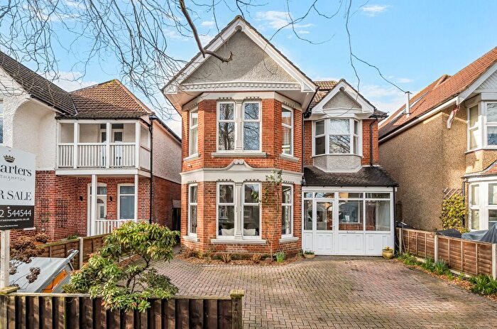 7 Bedroom Detached House For Sale In Shirley Avenue, Upper Shirley, Southampton, Hampshire, SO15
