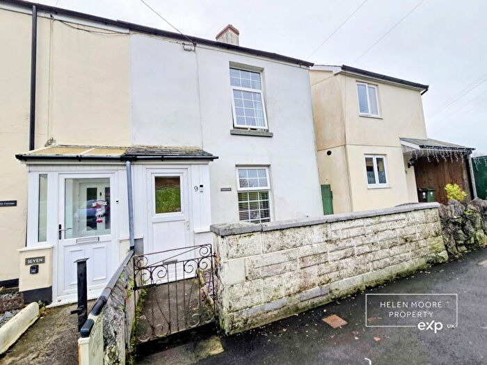 2 Bedroom Terraced House For Sale In Frogmore Ave, Plymouth, PL6