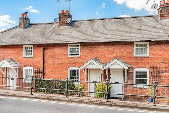 2 Bedroom Terraced House For Sale In The Street, Wrecclesham, Farnham, Surrey, GU10