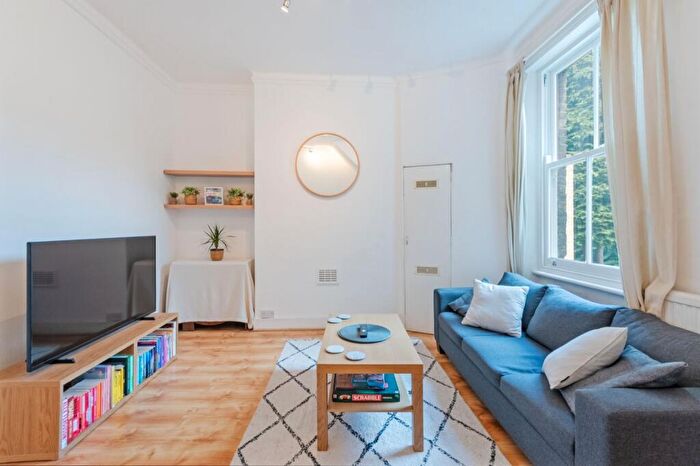 1 Bedroom Flat To Rent In Lowfield Road, West Hampstead, NW6
