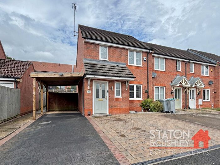 3 Bedroom End Of Terrace House For Sale In Portland Way, Mansfield, NG21