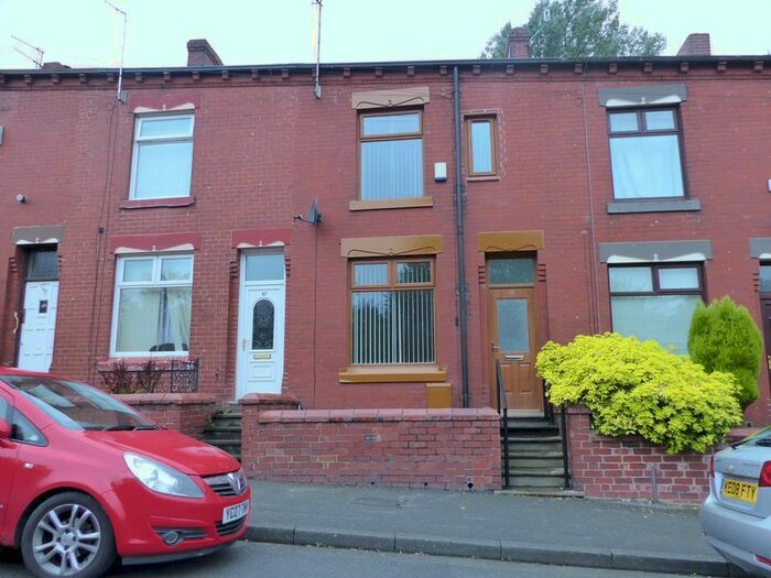 3 Bedroom Terraced House To Rent In Mortimer Street, Oldham, OL1