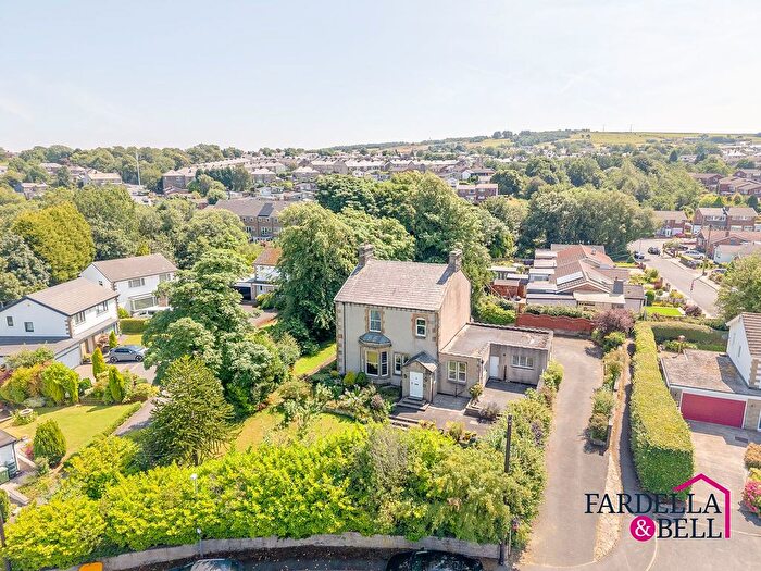 4 Bedroom Detached House For Sale In Pasturegate, Burnley, BB11