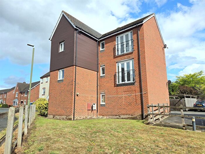 2 Bedroom Apartment For Sale In Evergreen Way, Stourport-On-Severn, DY13