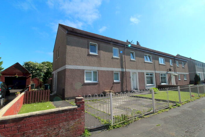 3 Bedroom Flat To Rent In Abernethyn Road, Wishaw, North Lanarkshire, ML2