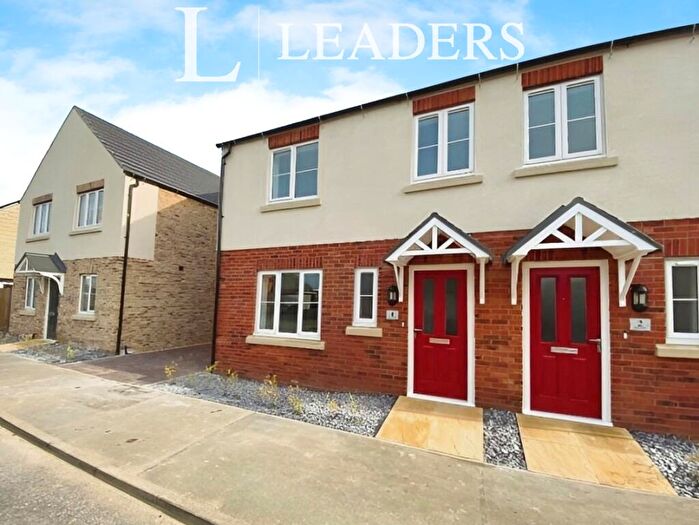 3 Bedroom Terraced House To Rent In Falcon Way, Bourne, PE10