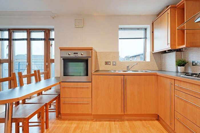 2 Bedroom Apartment To Rent In Leadmill Court, Sheffield, S1