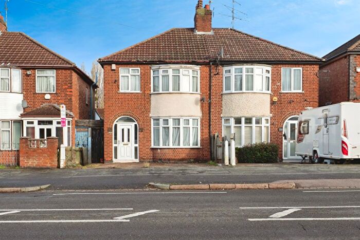 3 Bedroom Semi Detached House For Sale In Wigston Lane, Aylestone, Leicester, LE2