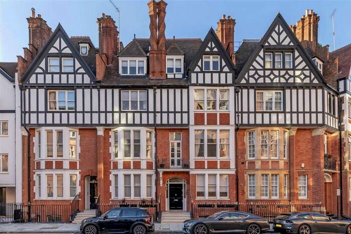 7 Bedroom Property To Rent In Herbert Crescent, London, SW1X