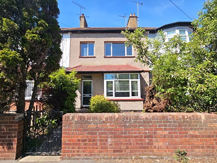 3 Bedroom Terraced House To Rent In Cavendish Gardens, Westcliff-On-Sea, SS0
