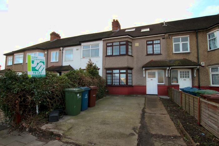 5 Bedroom Semi-Detached House To Rent In Headstone Drive, HA1