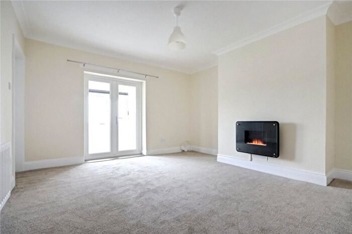 2 Bedroom Bungalow To Rent In Doxford Avenue, Hetton-le-Hole, Houghton Le Spring, Tyne And Wear, DH5