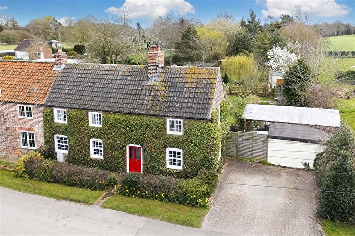 3 Bedroom Cottage For Sale In West End, Seaton Ross, York, YO42