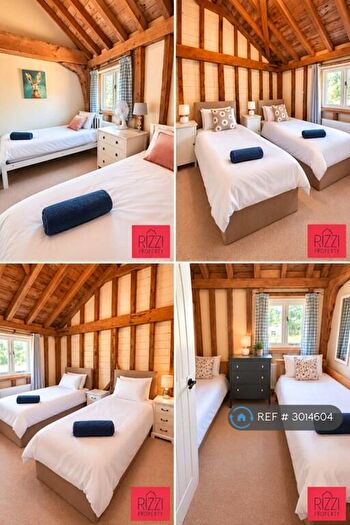 5 Bedroom Terraced House To Rent In Vancouver Barn, Woodbridge, IP12