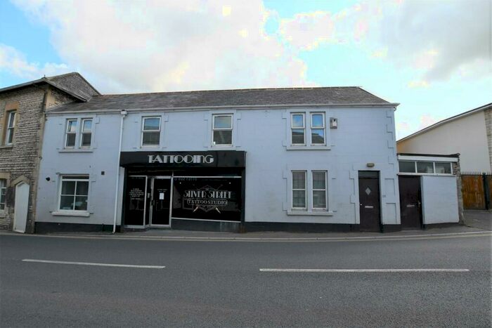 3 Bedroom Apartment To Rent In High Street, Radstock, BA3