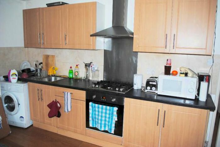 4 Bedroom Maisonette To Rent In Purcell Street, Shoreditch/Hoxton, N1