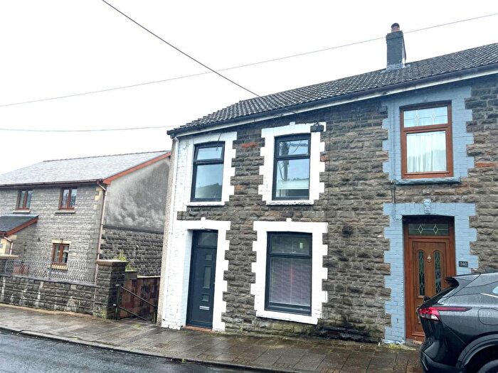 3 Bedroom House To Rent In Park Road, Treorchy, CF42