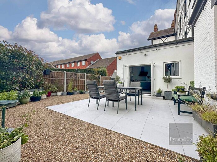 2 Bedroom Flat For Sale In Fully Renovated Ground Floor Apartment In Sheringham, NR26