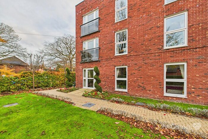 2 Bedroom Flat For Sale In Humphrey Court, The Oval, Stafford, ST17