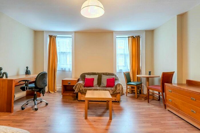 Studio To Rent In New Quebec Street, London, W1H