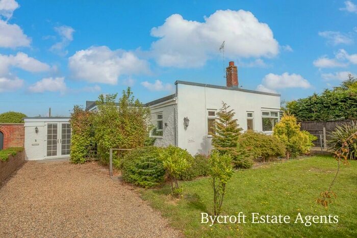 3 Bedroom Detached Bungalow To Rent In Tern Road, Scratby, NR29