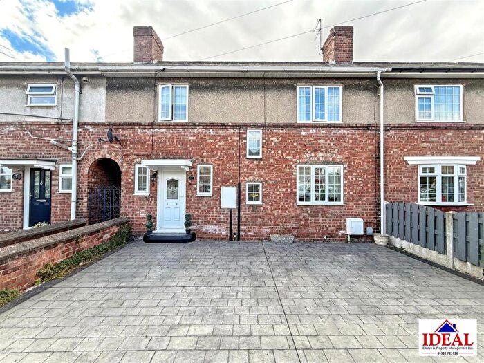 3 Bedroom Terraced House For Sale In New Street, Carcroft, Doncaster, DN6